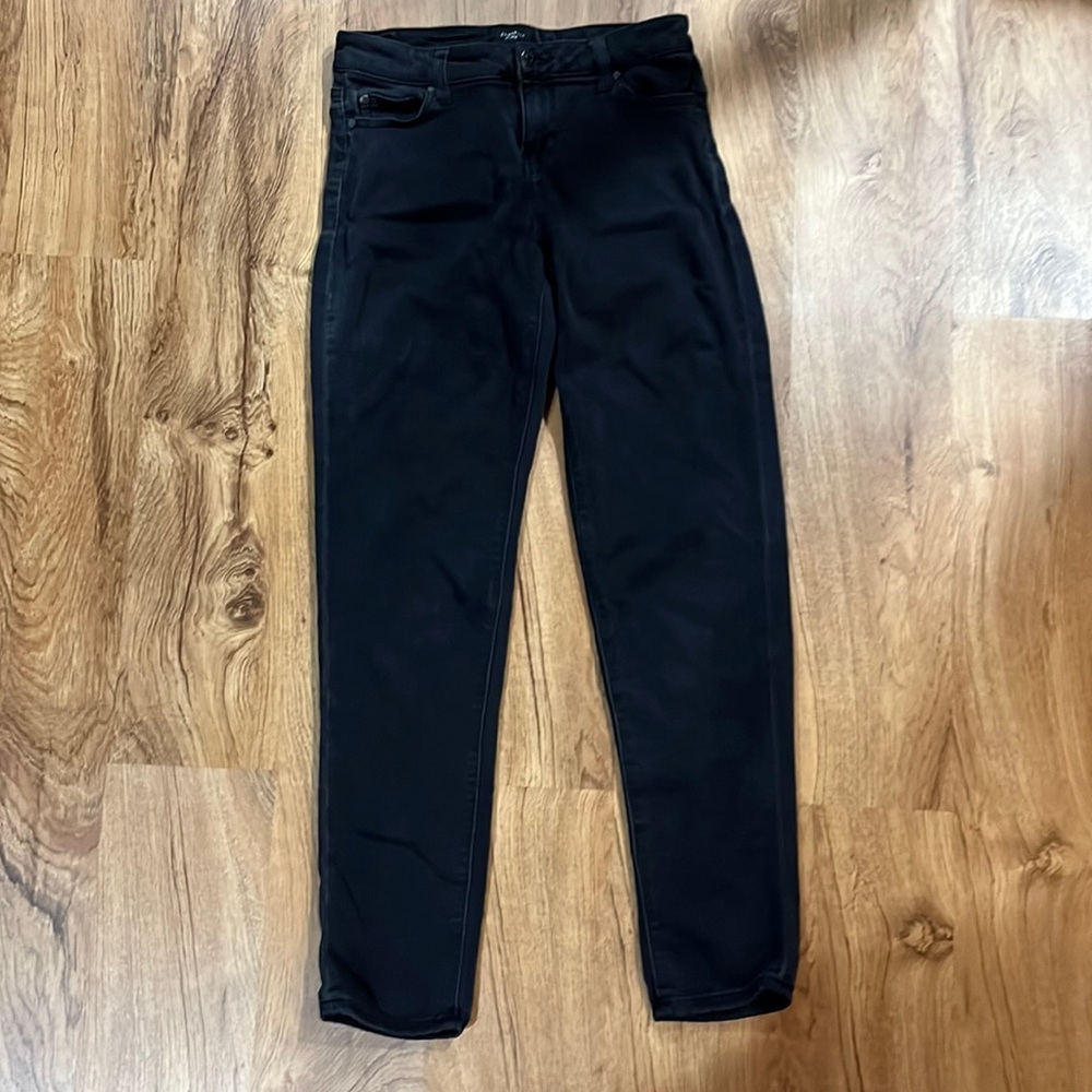 Celebrity Pink Mid Rise Skinny Jeggings